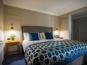 Bishop's Gate Hotel