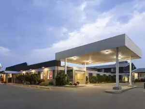 Coast Swift Current Hotel