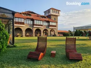 Popova Kula Hotel & Winery