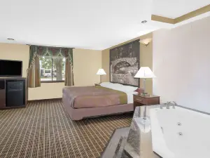 Super 8 by Wyndham Webster City IA