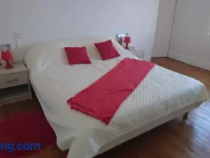 Appartement de 79 m² à 500 mètres de la Cure