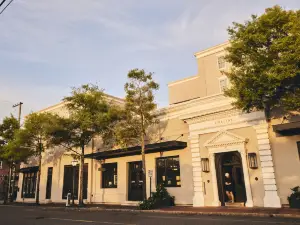 Hotel Emeline