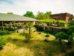Chateau Eniseli