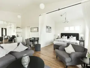 SAGA Circle Villas