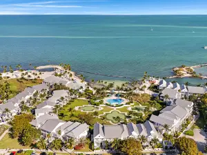 寧靜灣度假飯店