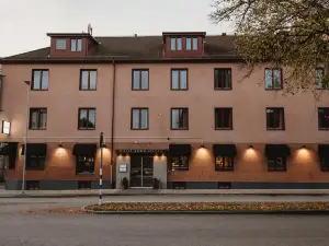 Home Hotel Kung Oscar