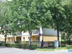 Media Panzio es Apartmanhaz