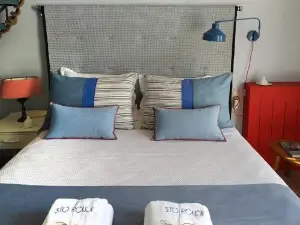 Anemone Residence