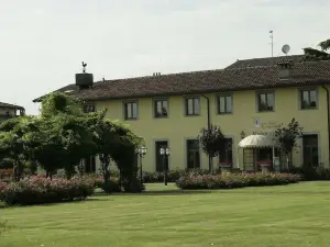 Bes Hotel la Muratella