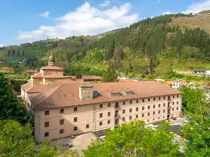 科里亞斯修道院旅館