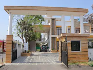 Hotel Clarks Inn Express Bharatpur