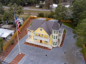 Sunbright Inn