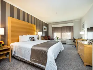 Best Western Plus Dixon Davis
