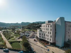 Dolinas Climbing Hotel