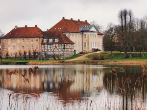 Skjoldenæsholm Slot