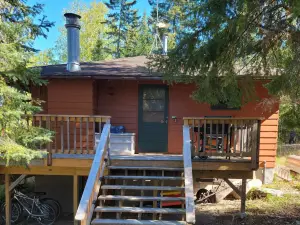 Wolfe's Den: Lakefront 3-bedroom Cabin On Wakemup Narrows Lake Vermilion MN