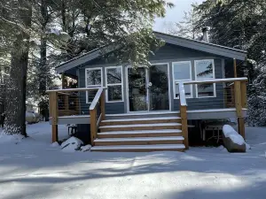 Cottage on Pequaywan