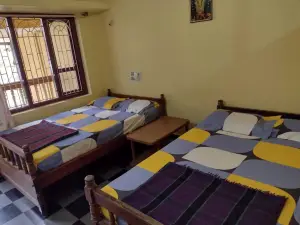 Padmashree Lodge
