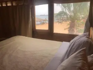 努威芭旅館