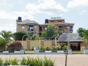Sun City Amuzement Park Hotel Soroti