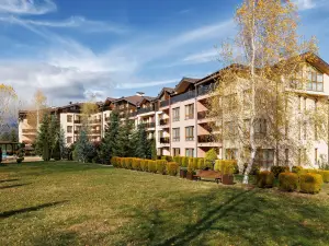 Green Wood Hotel & Spa