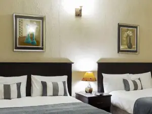 Mokorro Game Ranch and Lodge