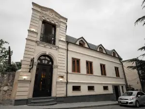 Central Hotel Kutaisi