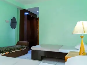Green Ridge Apartelle