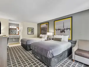 Super 8 by Wyndham Morganton