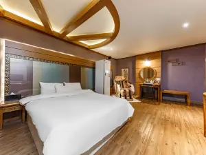 Gyeryong Hotel Venus