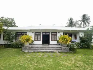 Man Mountain Villa