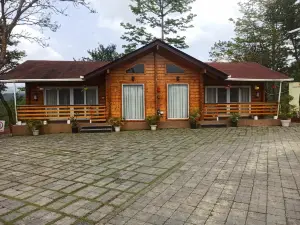 Rishat Sngi Orchid Resort, Shillong