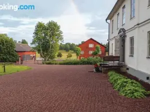 Nice Home in Mantorp with Kitchen