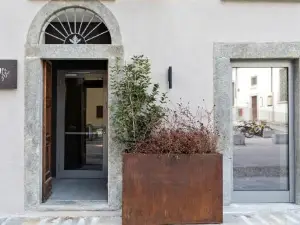 Palazzo 7 Centro Storico No Pet Friendly Apartment