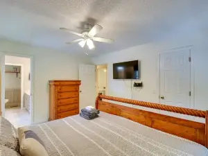 Spacious Watkinsville Vacation Rental w/ Patio!