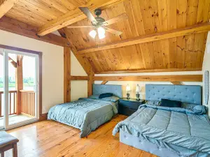 Lakefront Gem on 32-Acre Lot in Angleton!