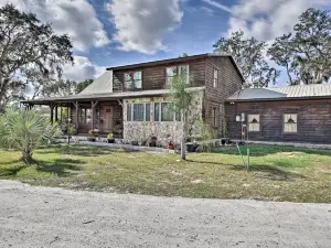 40-Acre Farm with Animals and Fishing in Sebring!