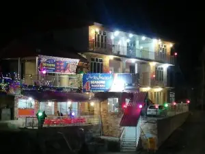 4 Season Hotel and Suites Malam Jabba