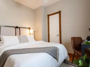 Spacious Stay Near Yale in Downtown New Haven