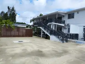 Paradise Inn