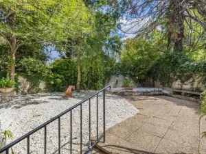 Charming Garden Guest Suite in Leafy Yarralumla