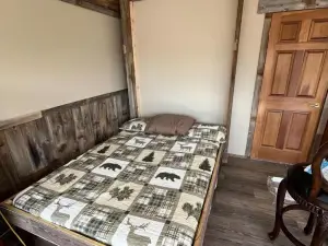 Cabin with Character