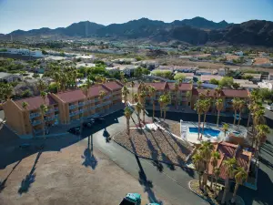 Lake Mead Inn