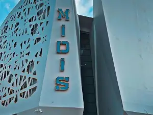 Midis Otel