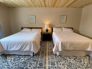 Riverdale Resort