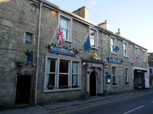 The Golden Lion at Settle