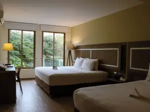 Rado Hotel - Quintanas