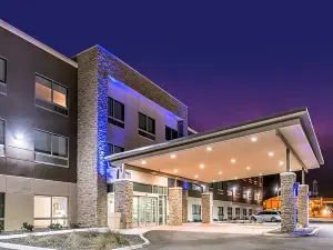 Holiday Inn Express & Suites Van Horn