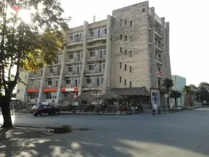 Hereti Hotel