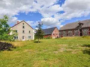 5 Bedroom Amazing Apartment in Uckerland